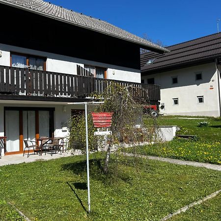 Apartma Jure Згорнье-Горье Экстерьер фото